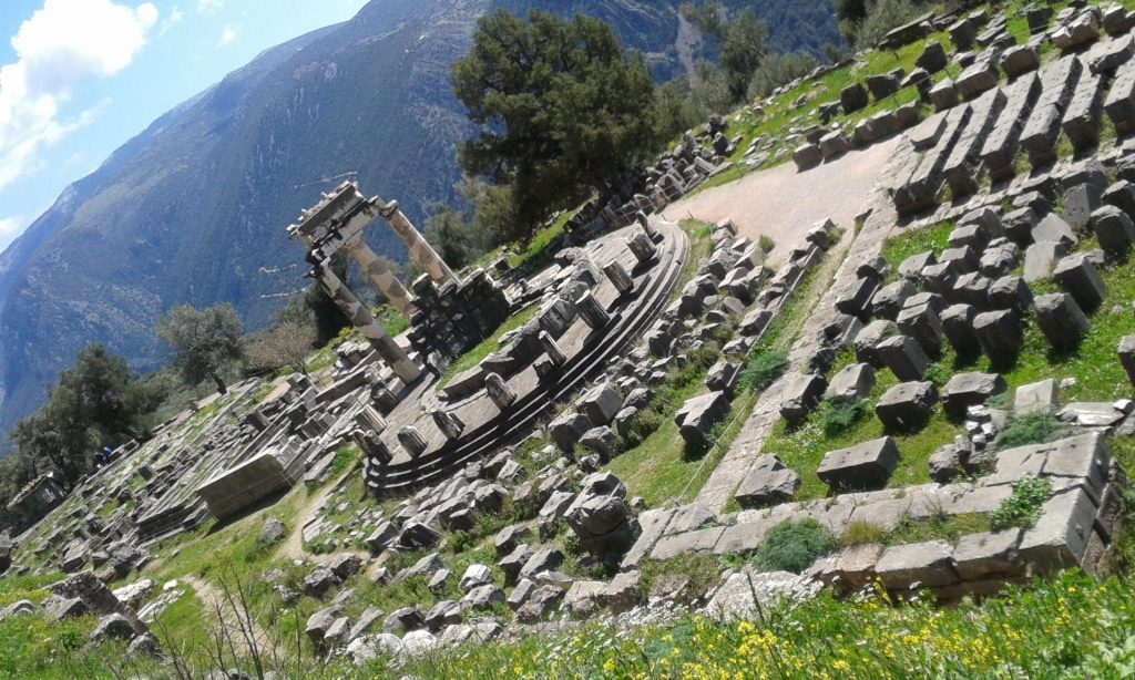 Que ver en Grecia Central, Delfos